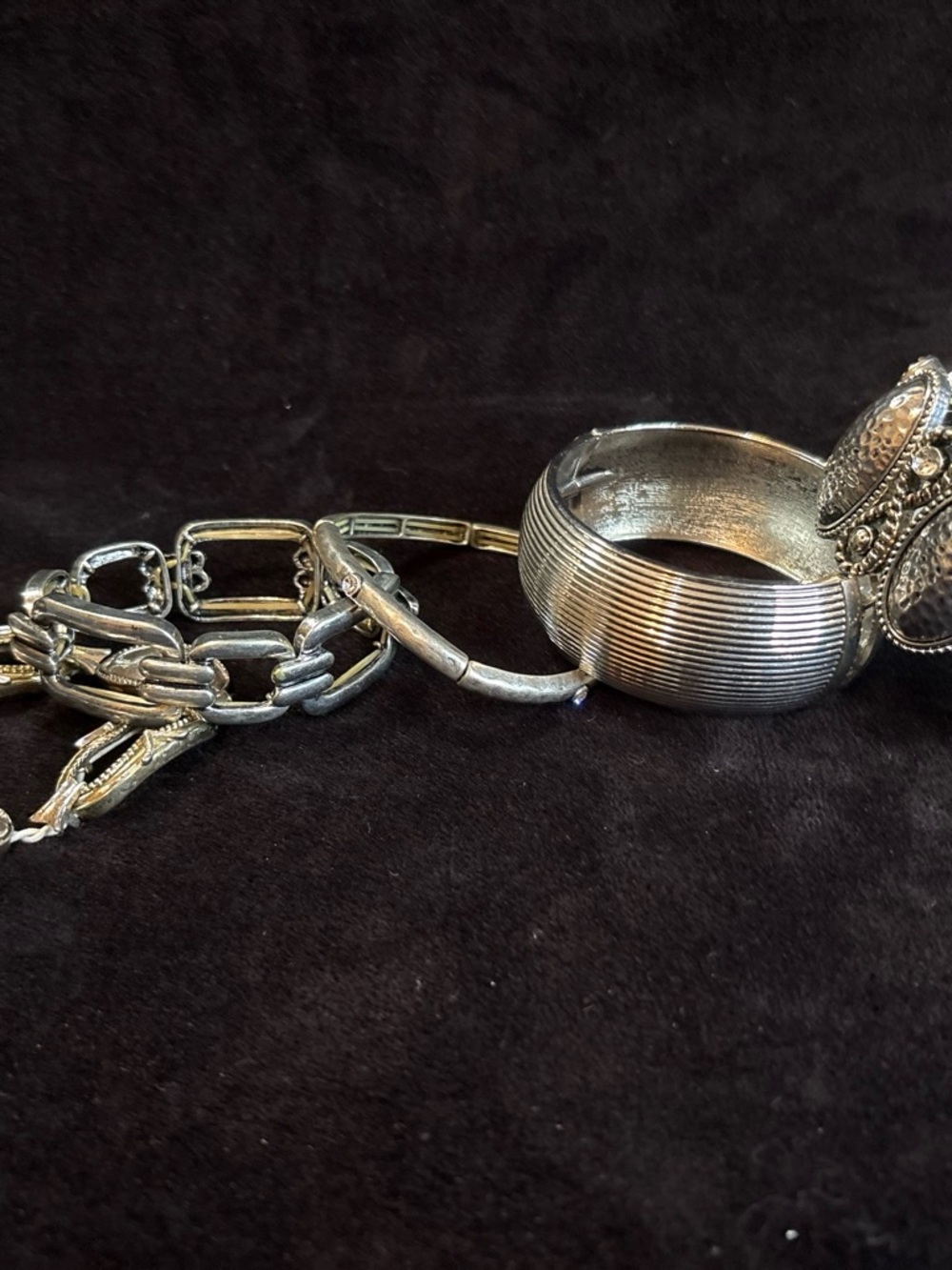 4 Silver Fashion Jewelry Bracelet Set Stacking Cuffs Link Stretch Link EUC  Boho